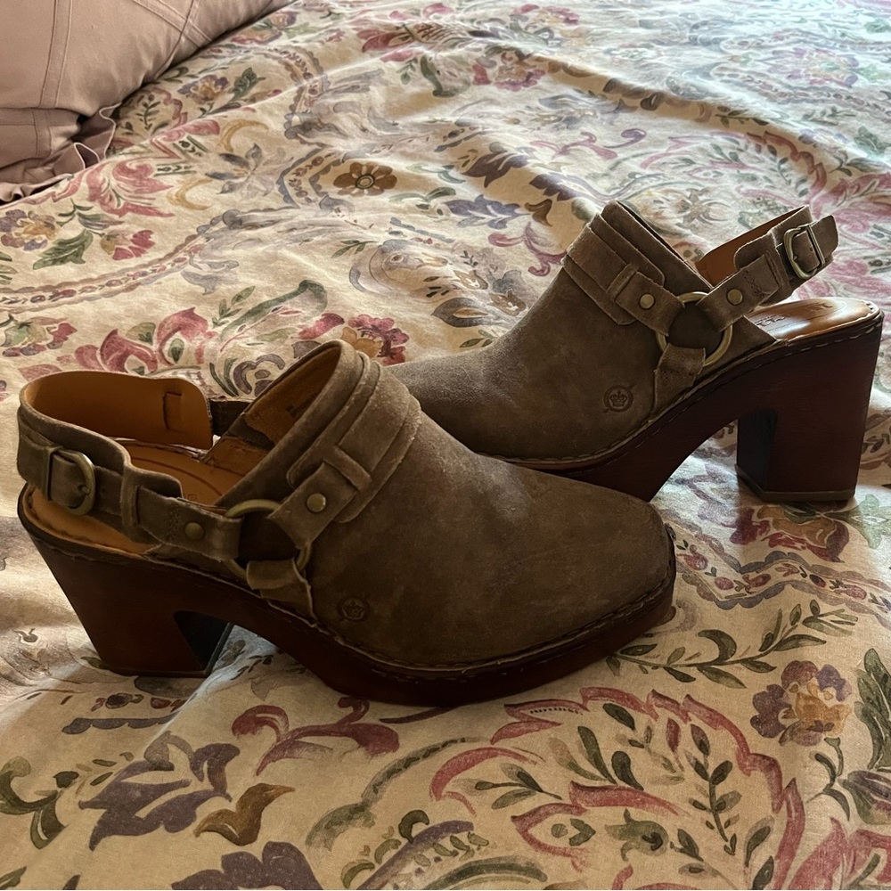 Born Hudson clog shoes heels 9 Taupe